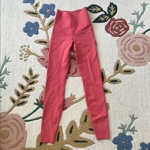 Lululemon glow up HR tight 28” Pink High-Waisted Leggings size 2